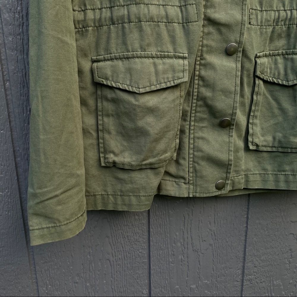 Rubbish Green 3 Pocket Drawstring Utility Jacket - Picture 4 of 8